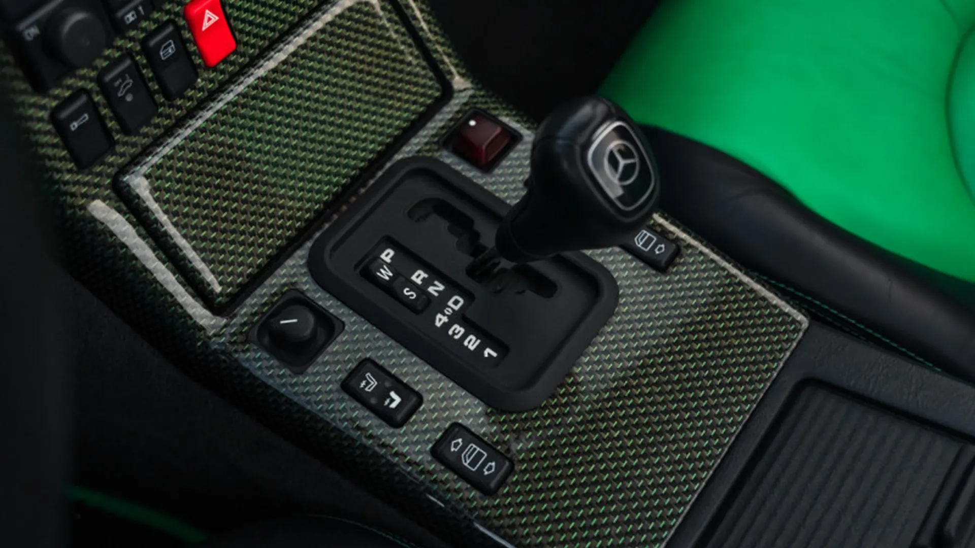Mercedes SL — photo 28