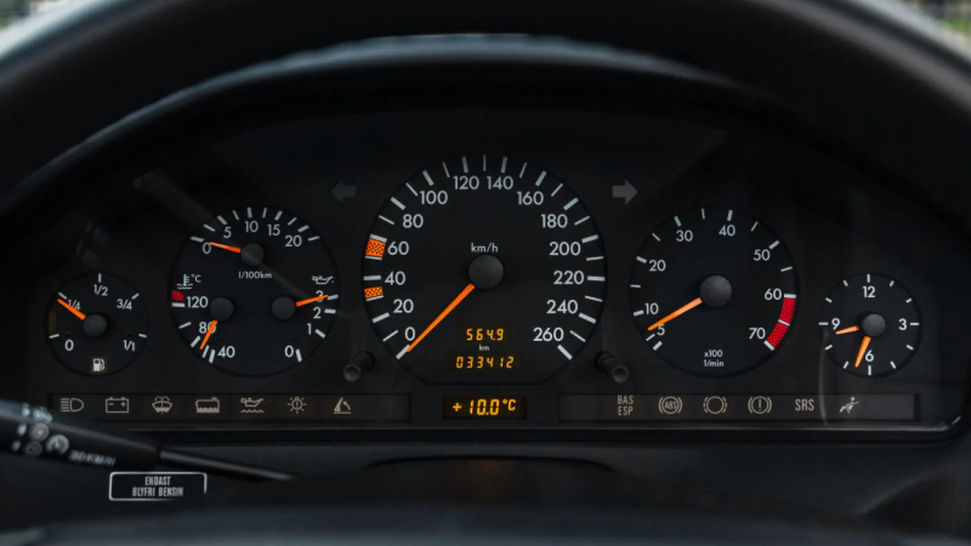 Mercedes SL — photo 24