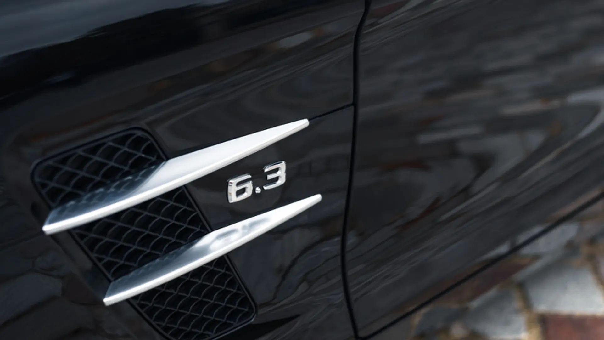 Mercedes SLS — photo 36