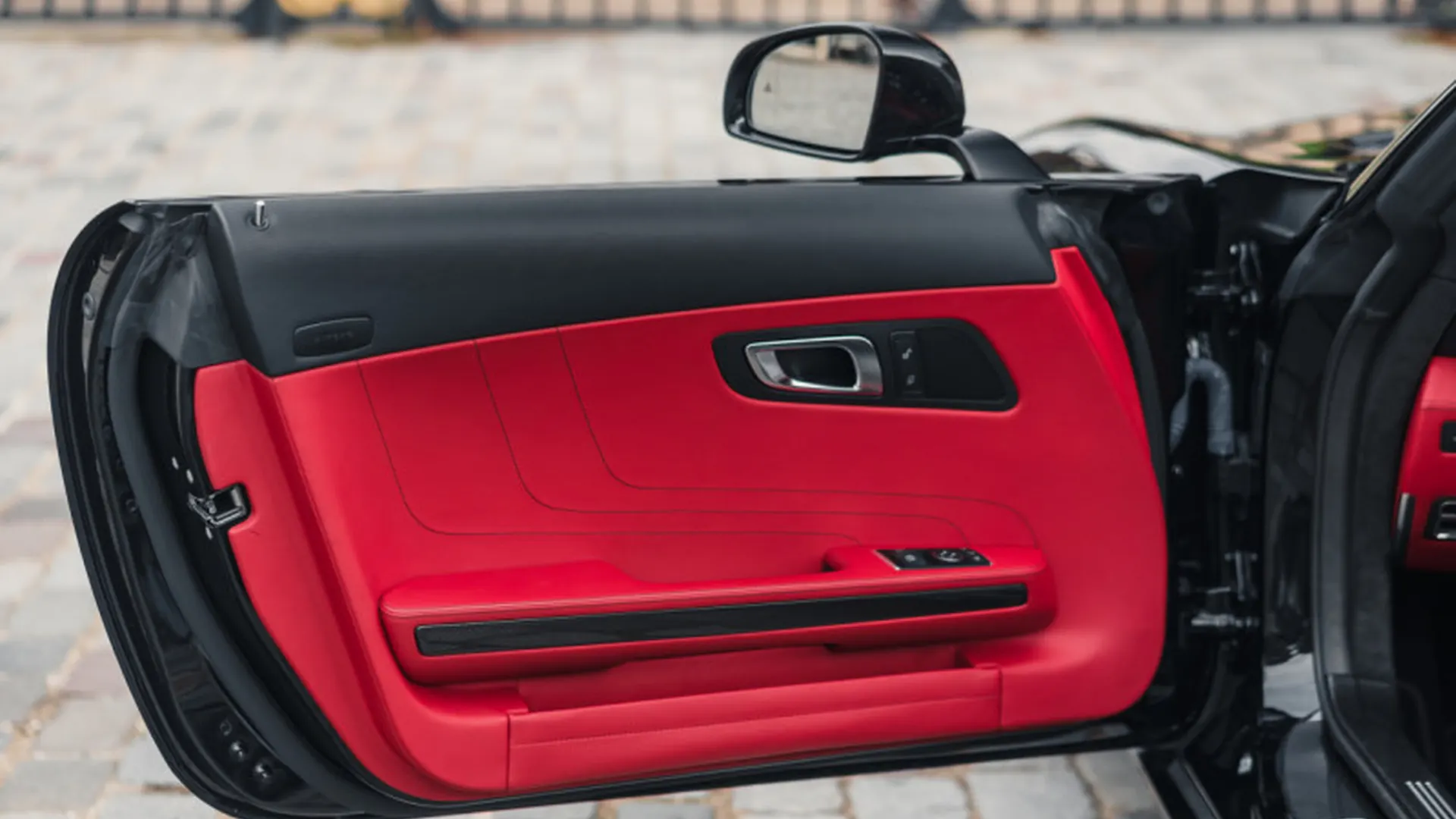 Mercedes SLS — photo 15