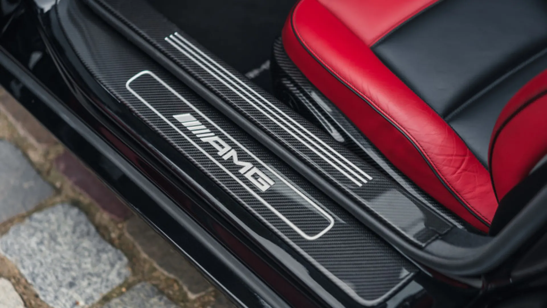 Mercedes SLS — photo 17