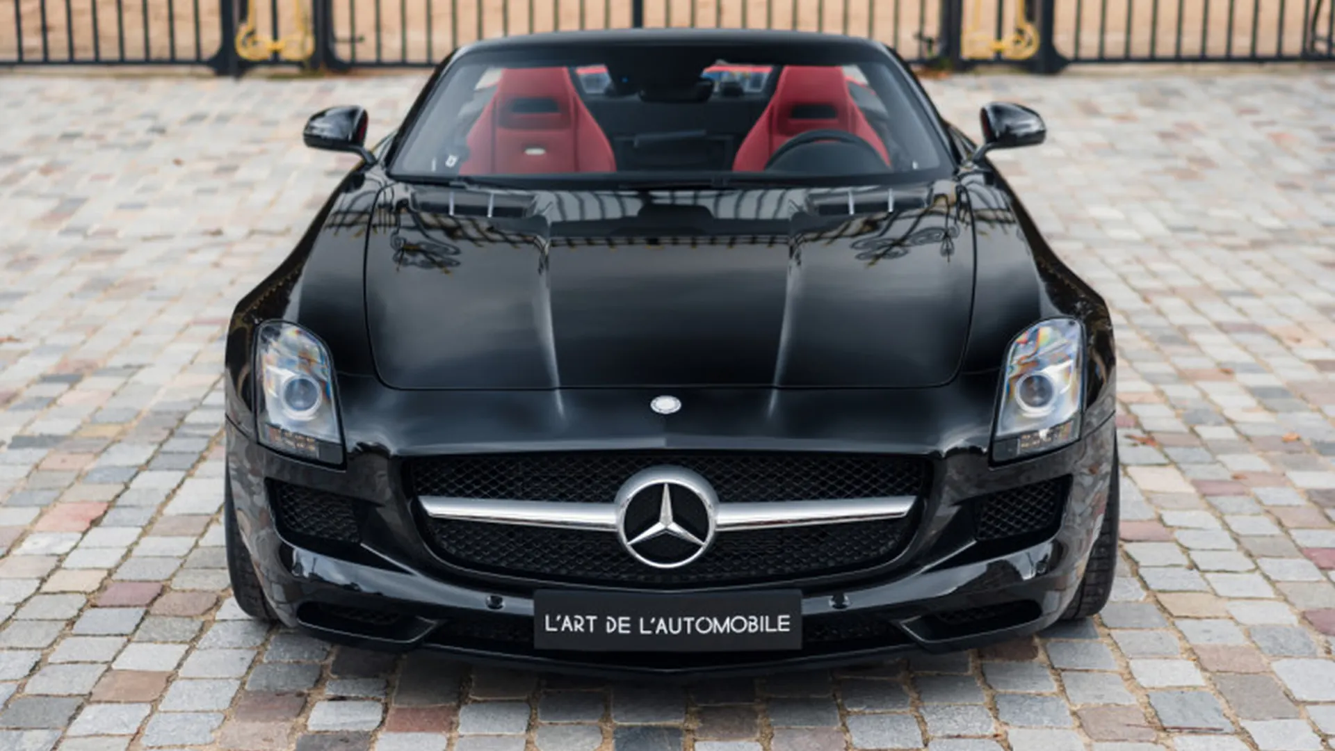 Mercedes SLS — photo 7