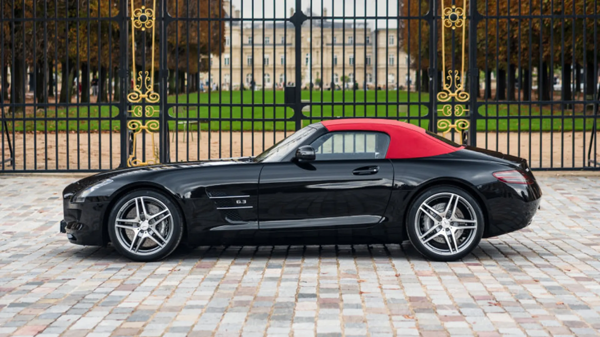 Mercedes SLS — photo 3