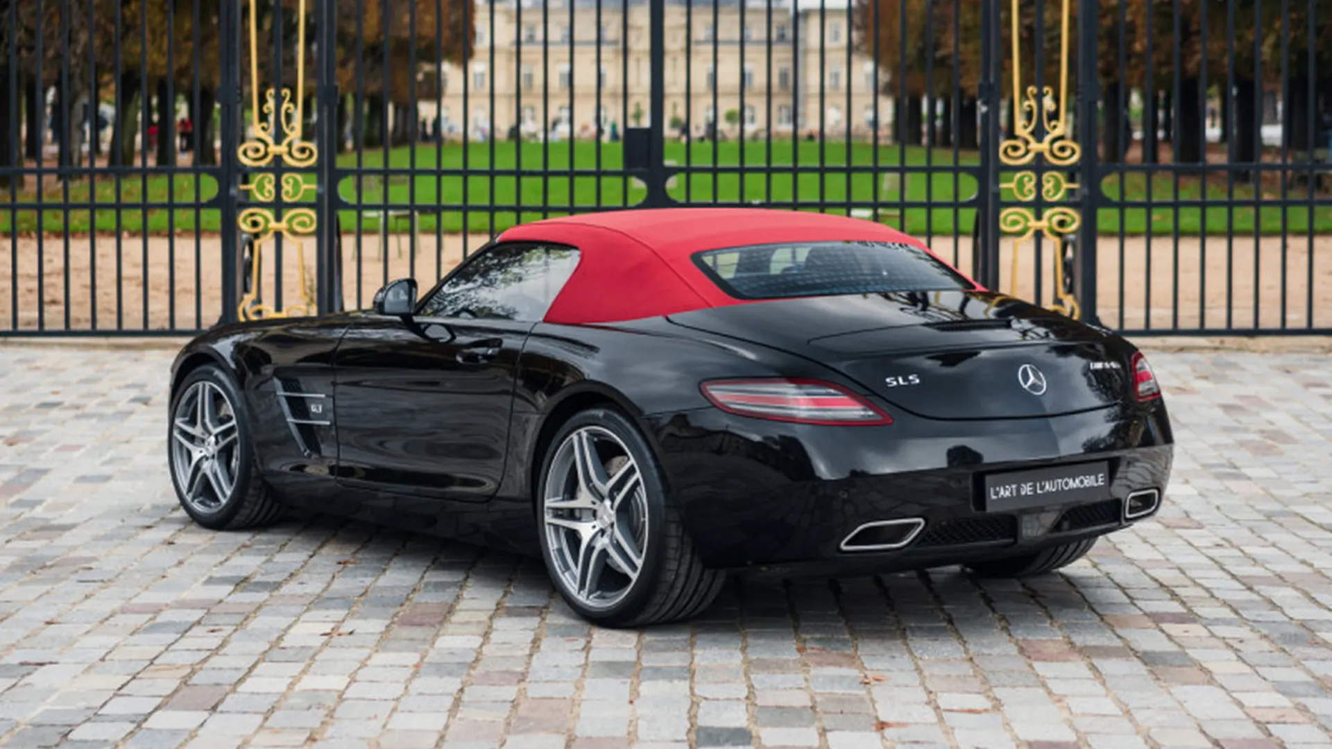 Mercedes SLS — photo 5