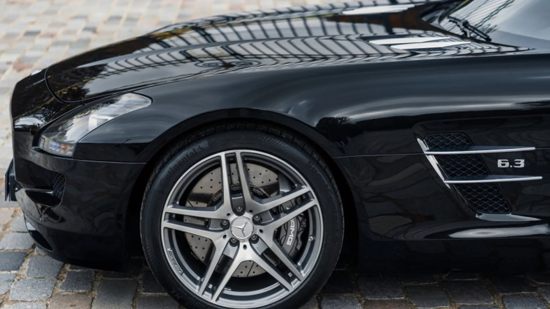 Mercedes SLS — photo 37