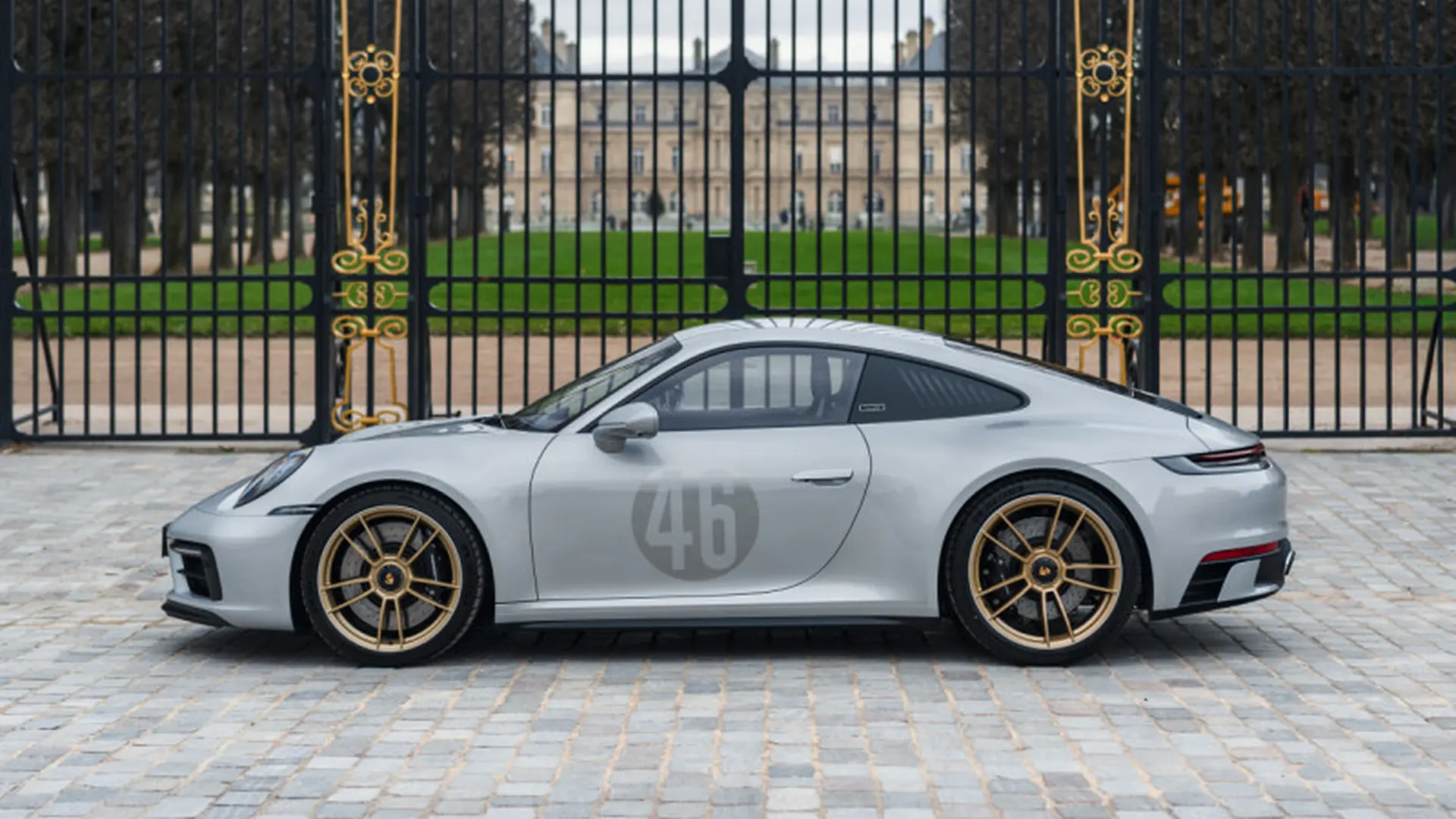 Porsche 992 — photo 2