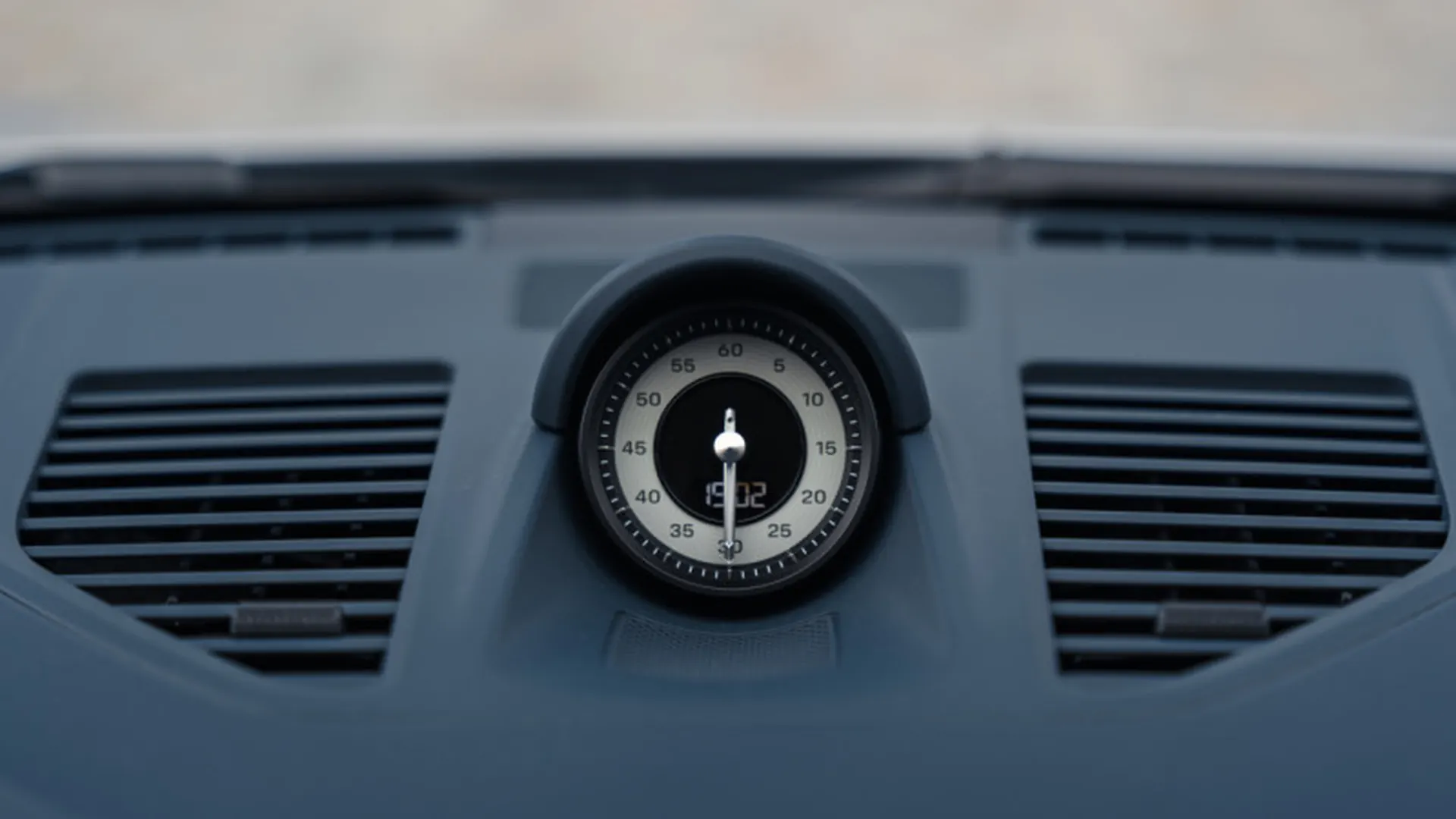 Porsche 992 — photo 16