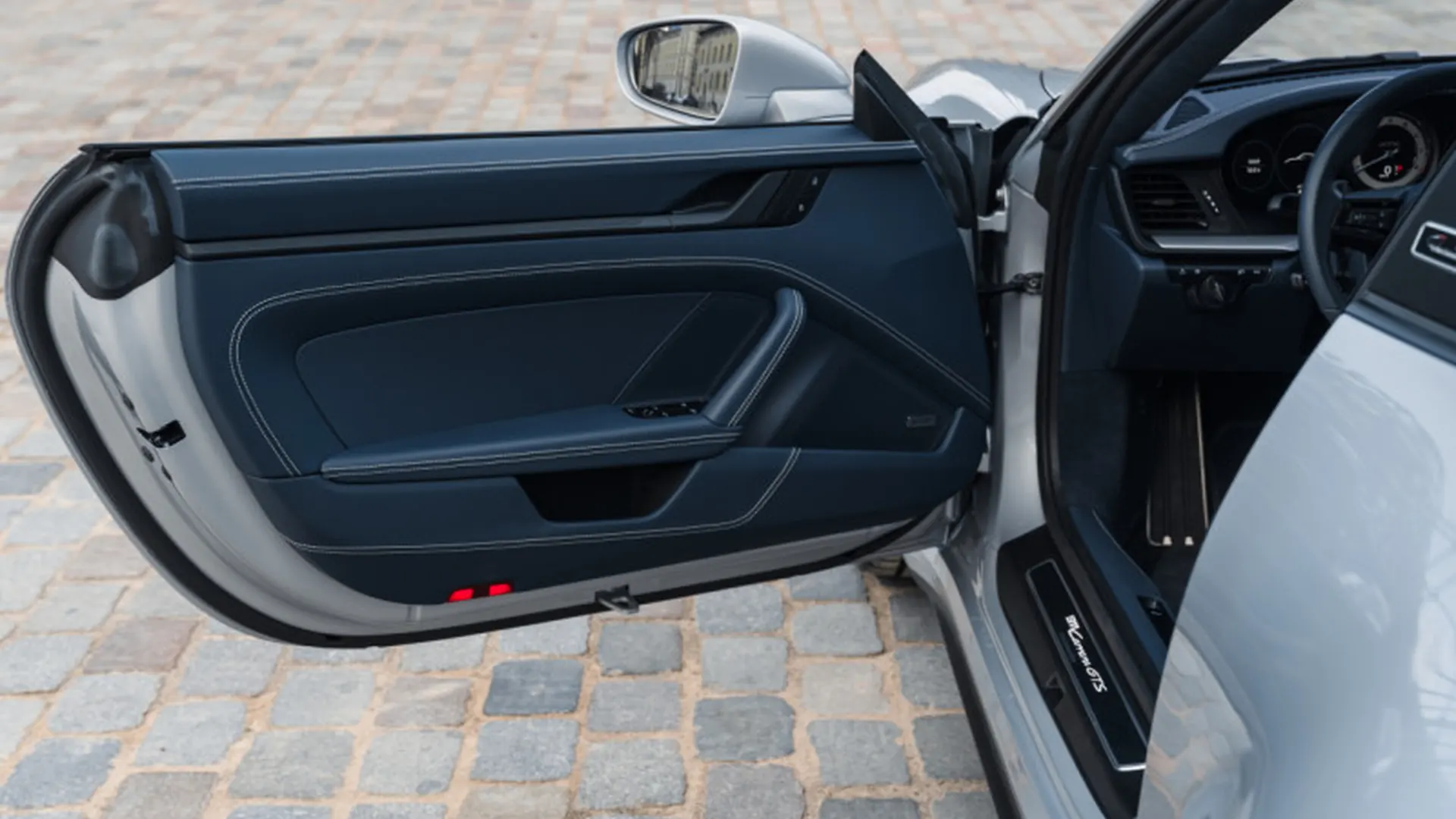 Porsche 992 — photo 13