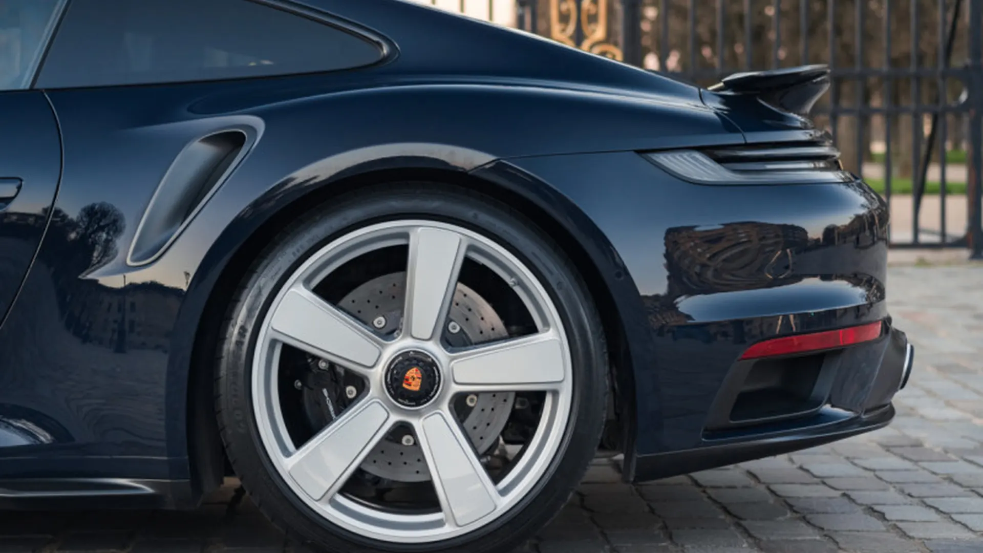Porsche 992 — photo 41