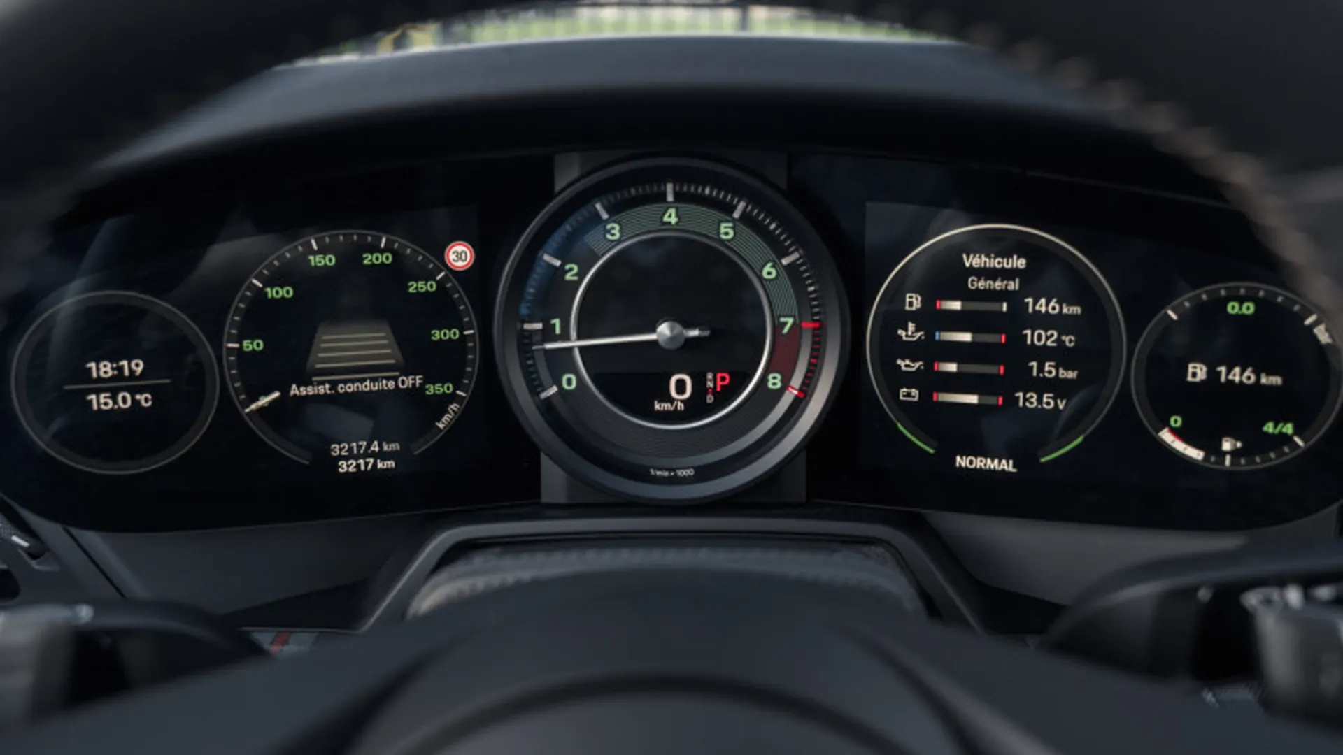 Porsche 992 — photo 18