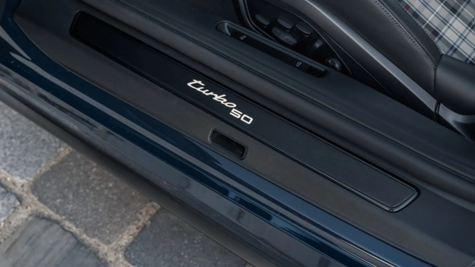 Porsche 992 — photo 16