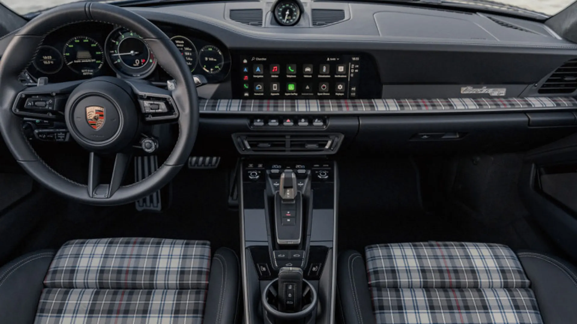 Porsche 992 — photo 8