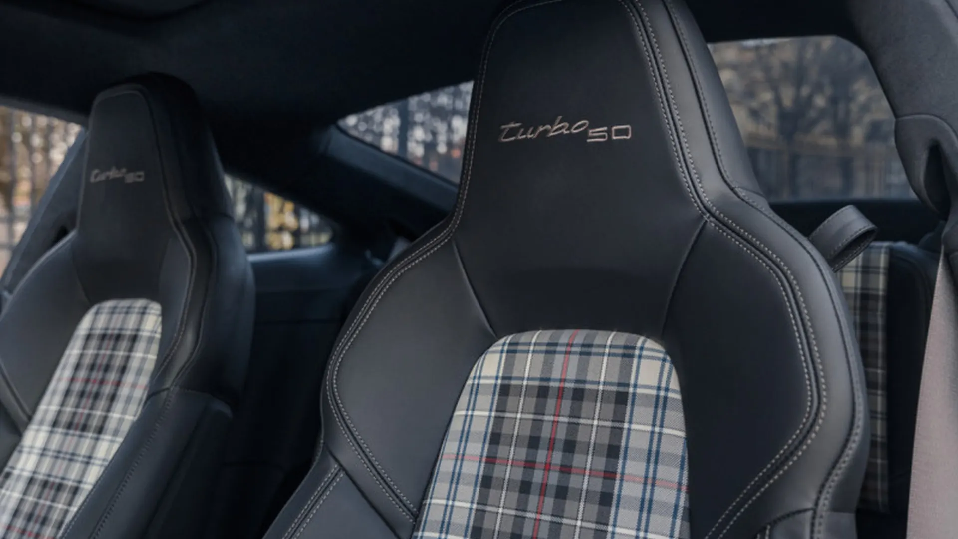 Porsche 992 — photo 11