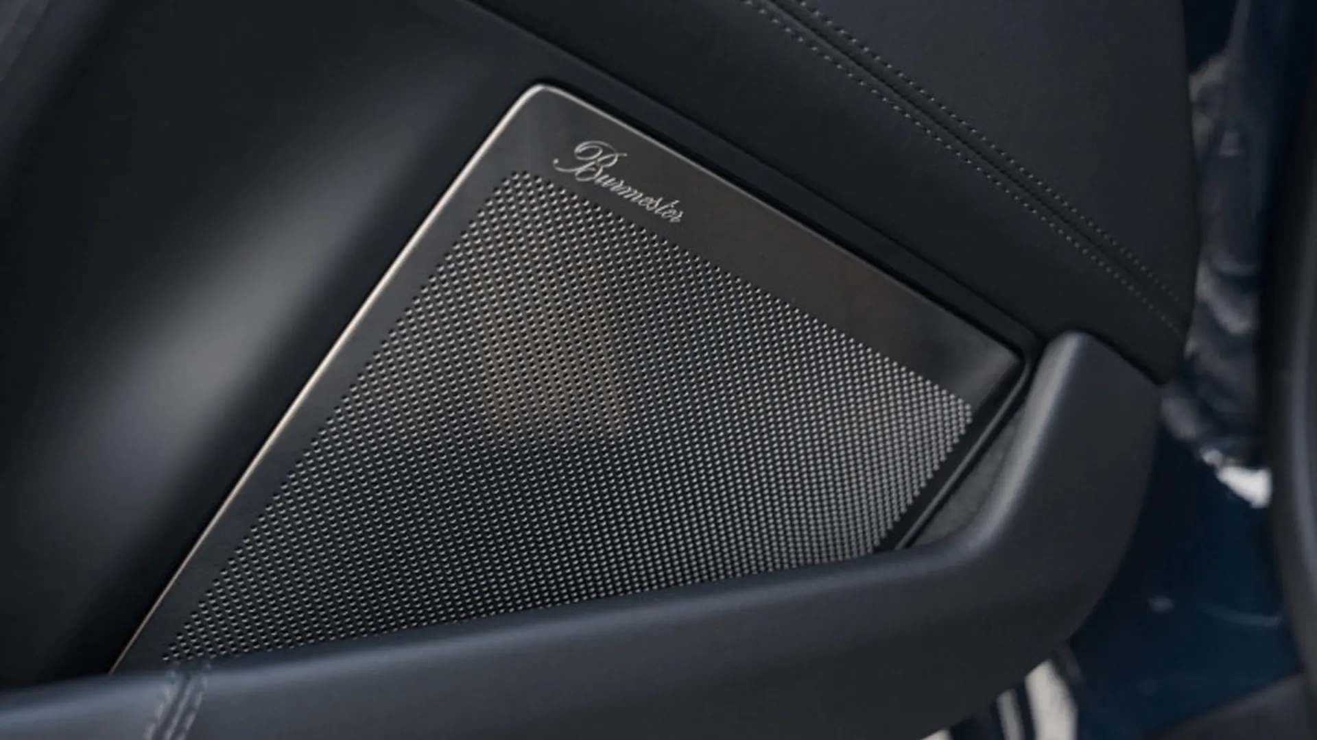 Porsche 992 — photo 27