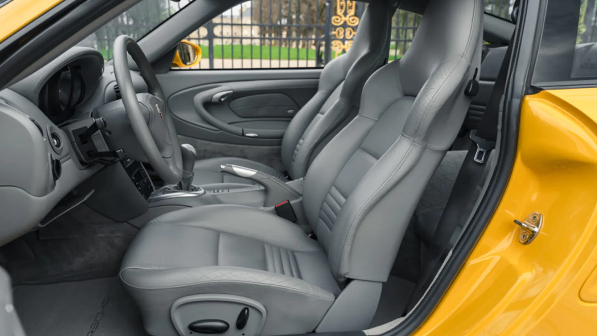 Porsche 996 — photo 10