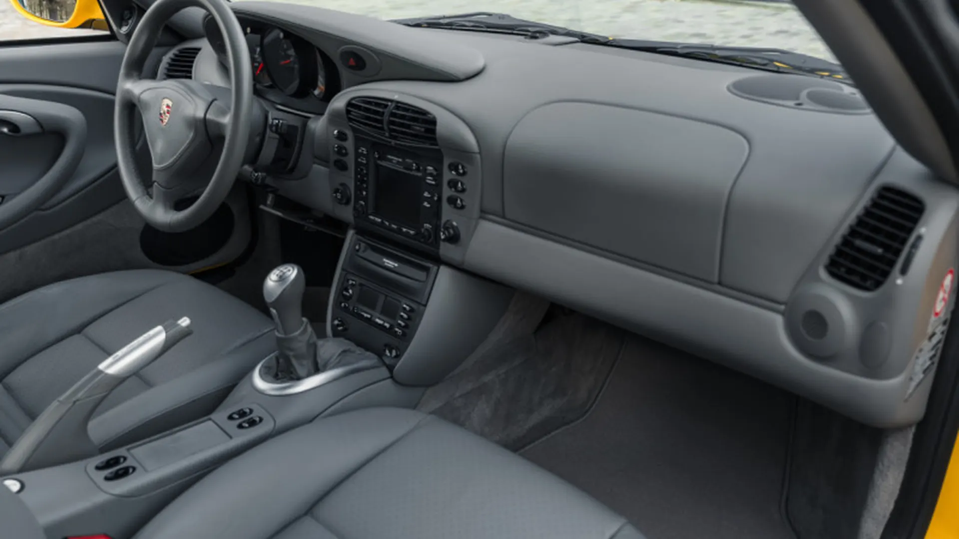 Porsche 996 — photo 9