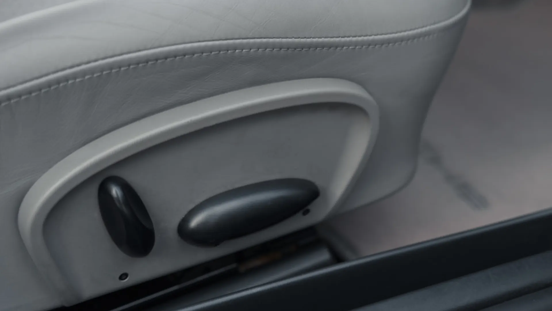 Porsche 996 — photo 23