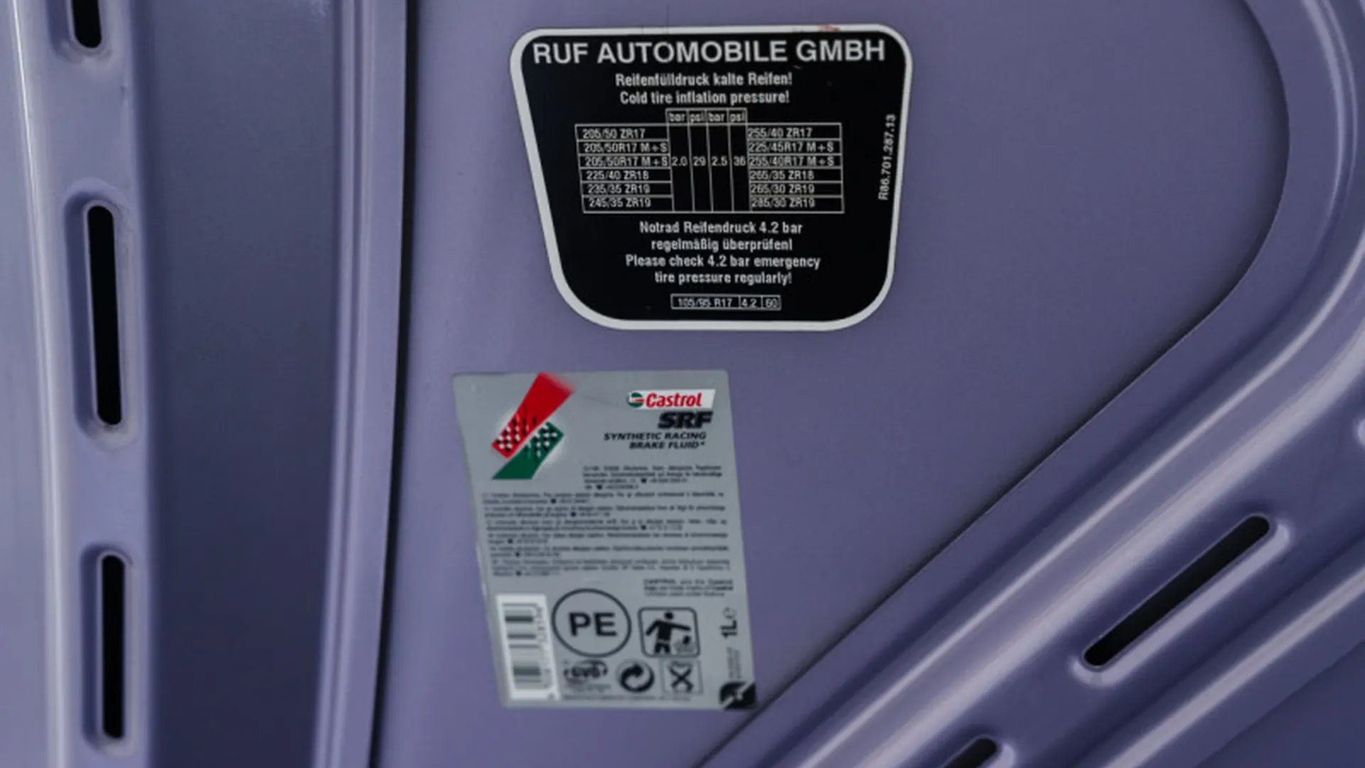 Ruf 3400S — photo 30