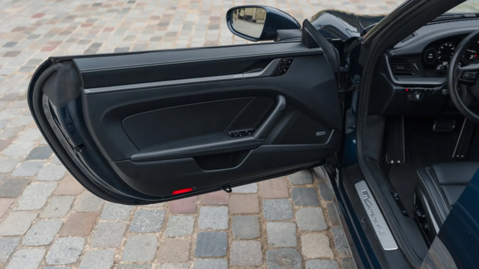 Porsche 992 — photo 15