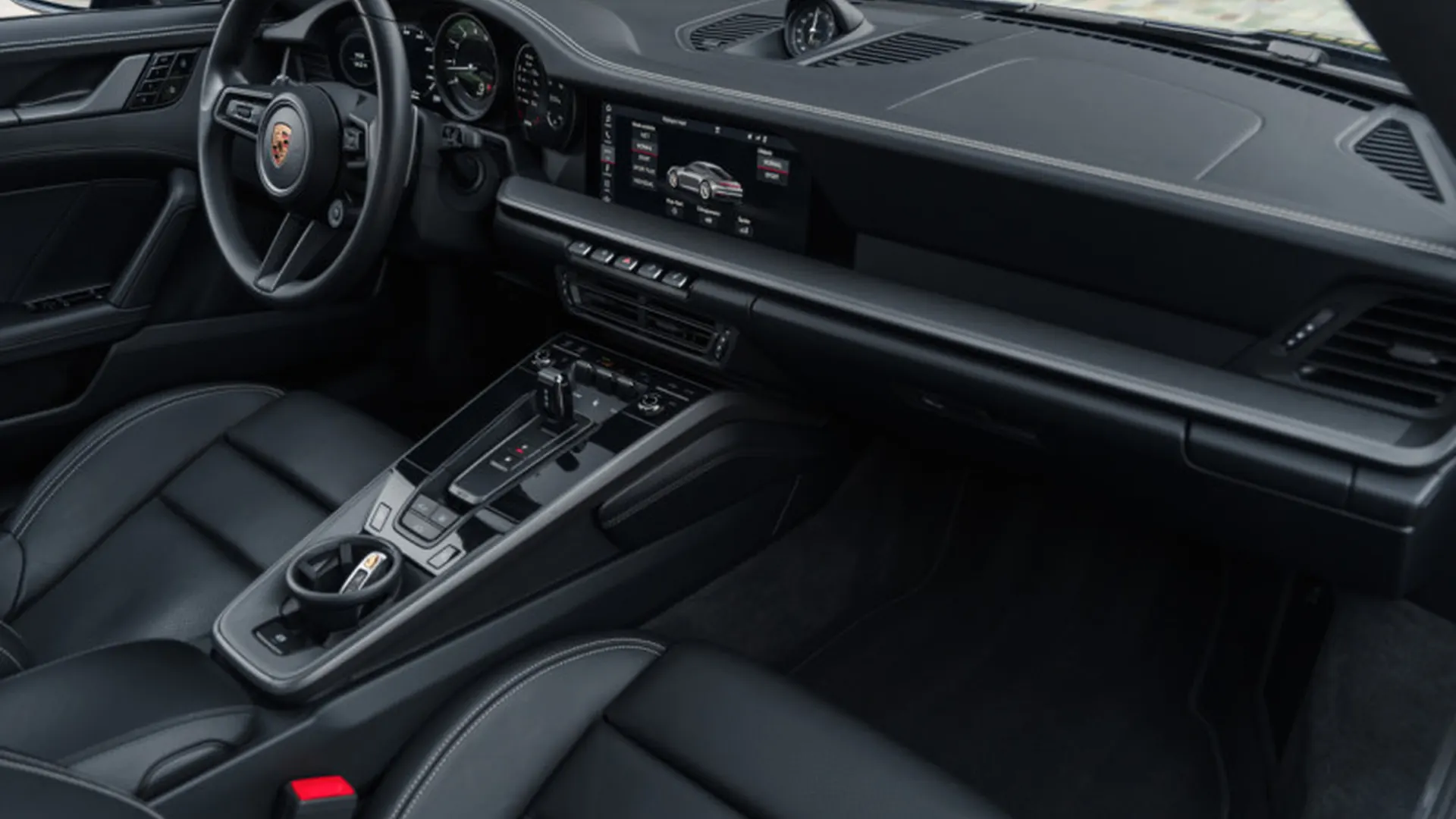 Porsche 992 — photo 9