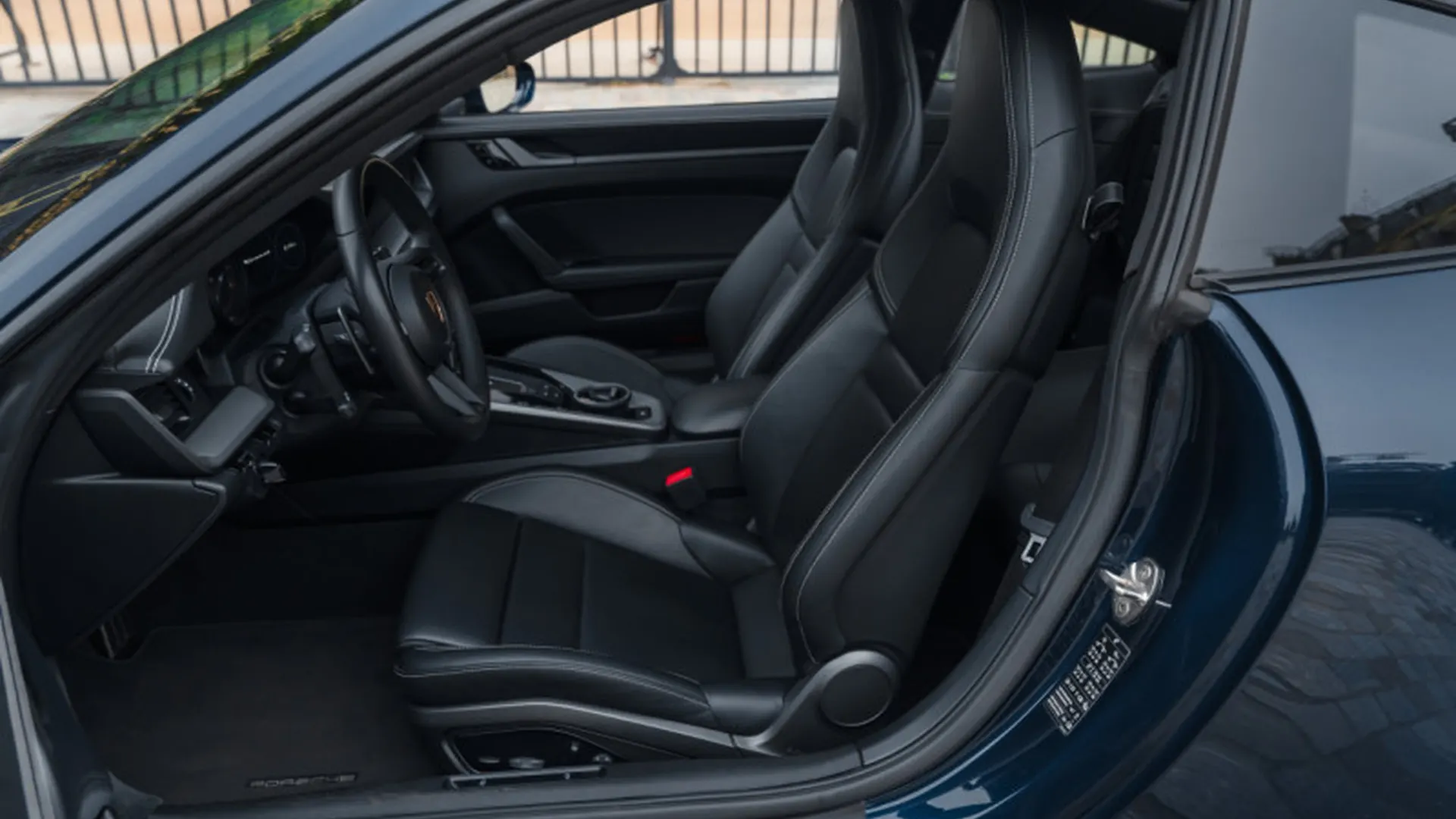 Porsche 992 — photo 10