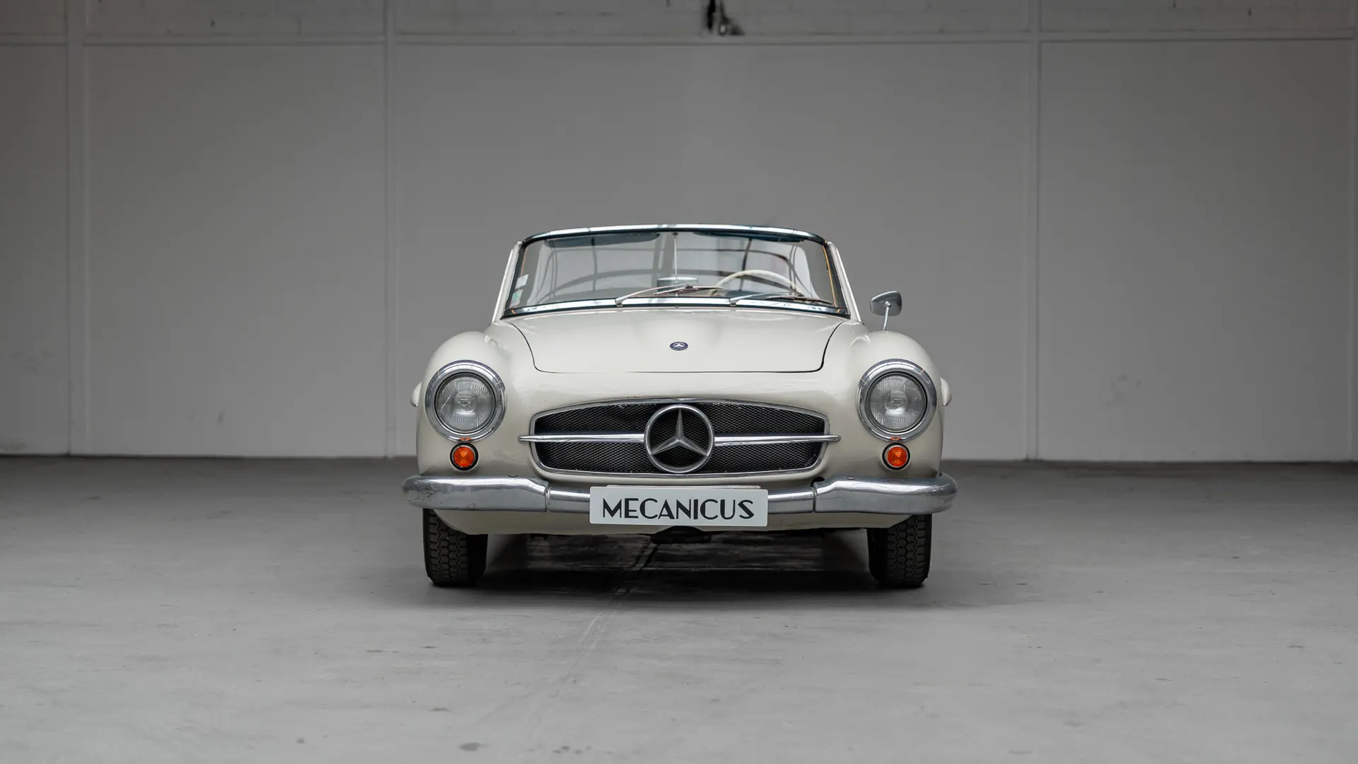 Mercedes 190 — photo 3