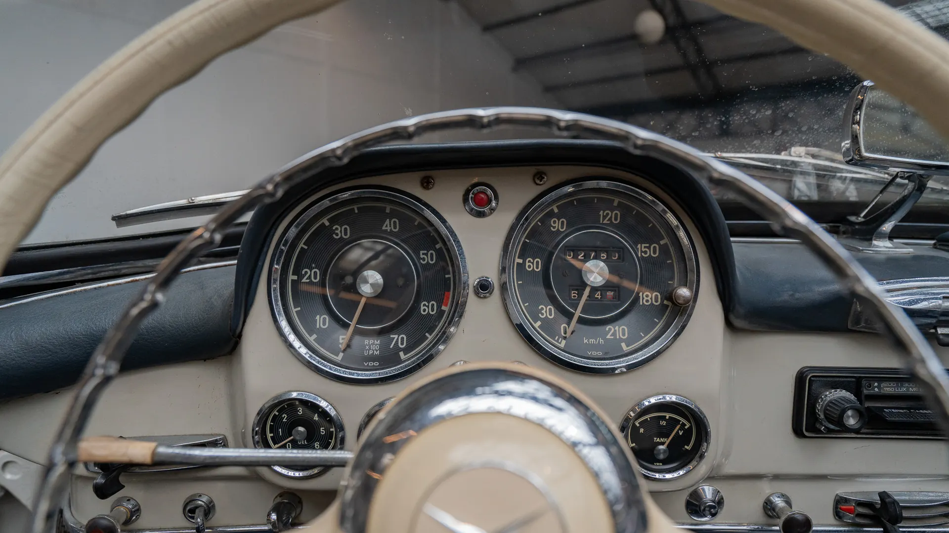 Mercedes 190 — photo 12