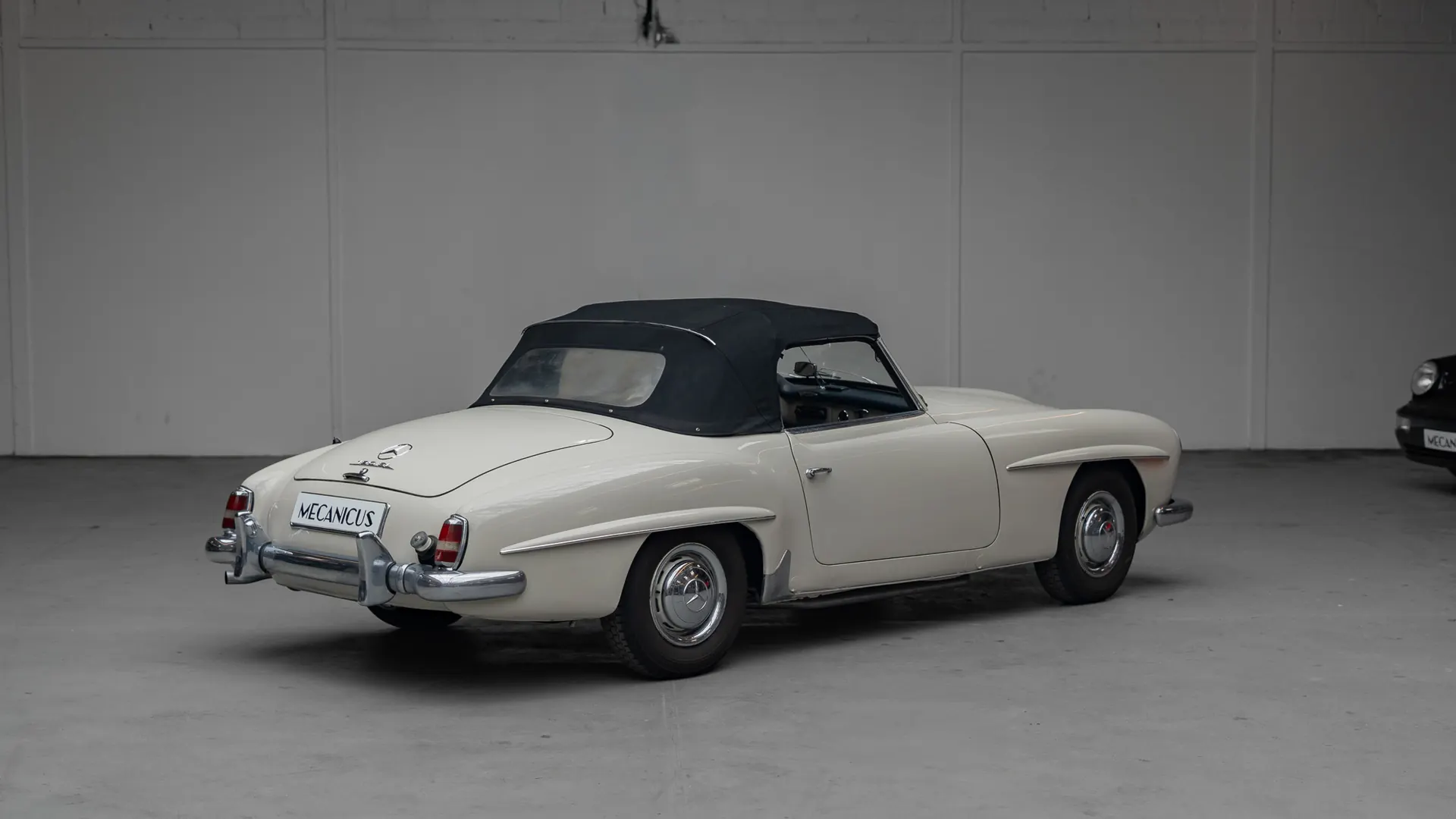 Mercedes 190 — photo 2