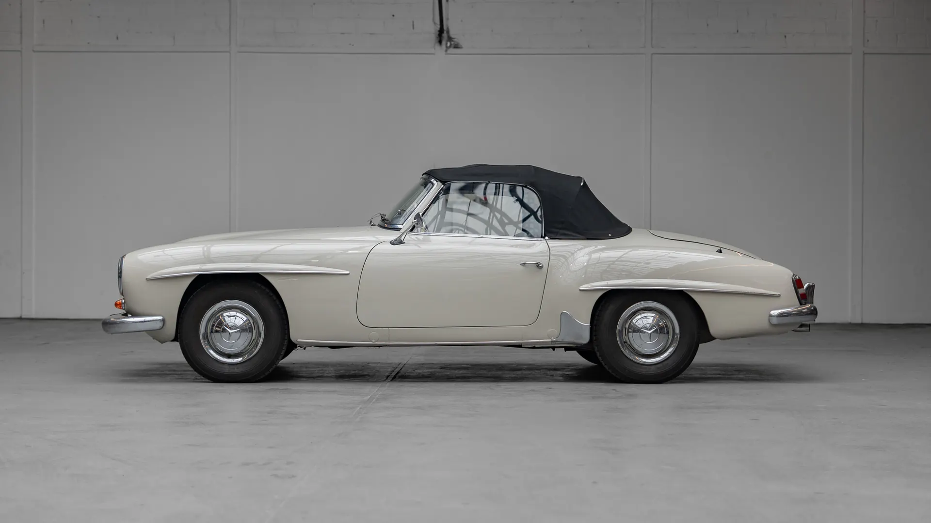 Mercedes 190 — photo 5