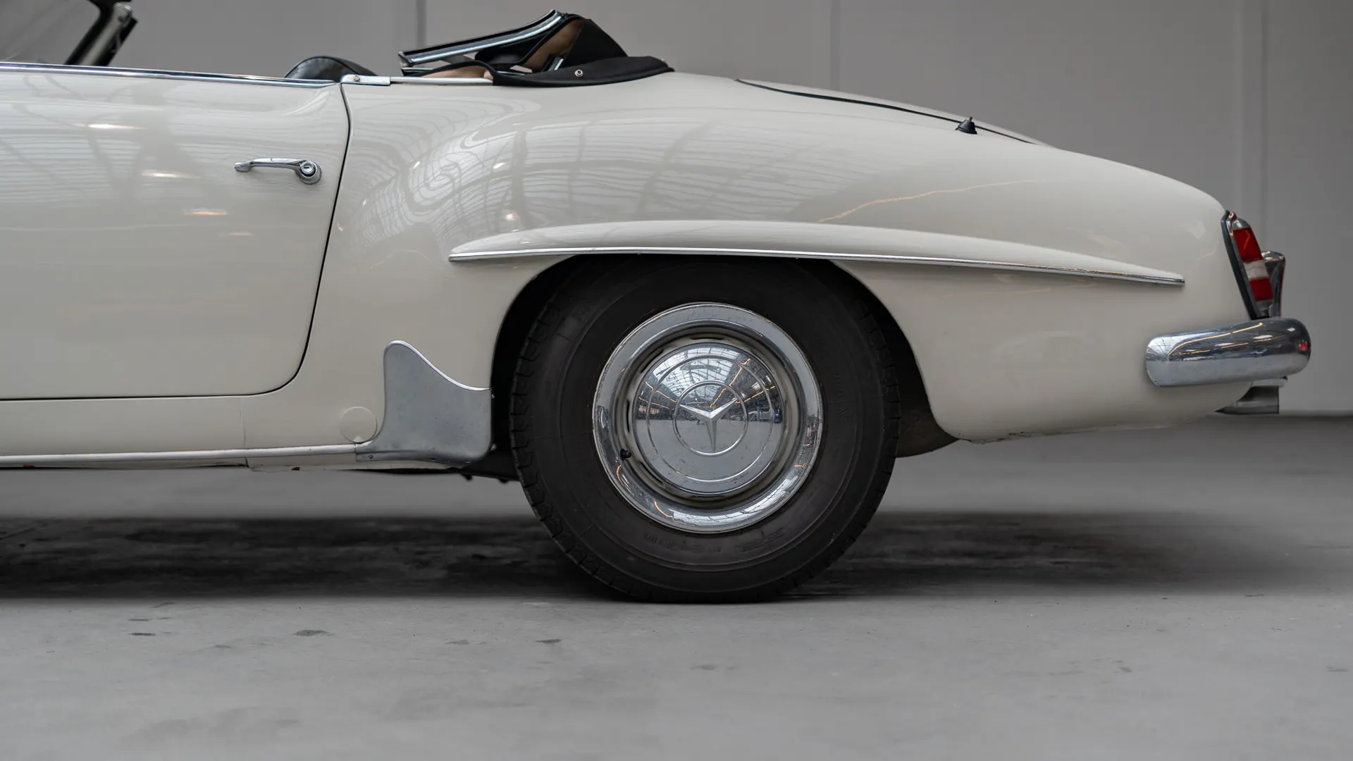 Mercedes 190 — photo 7
