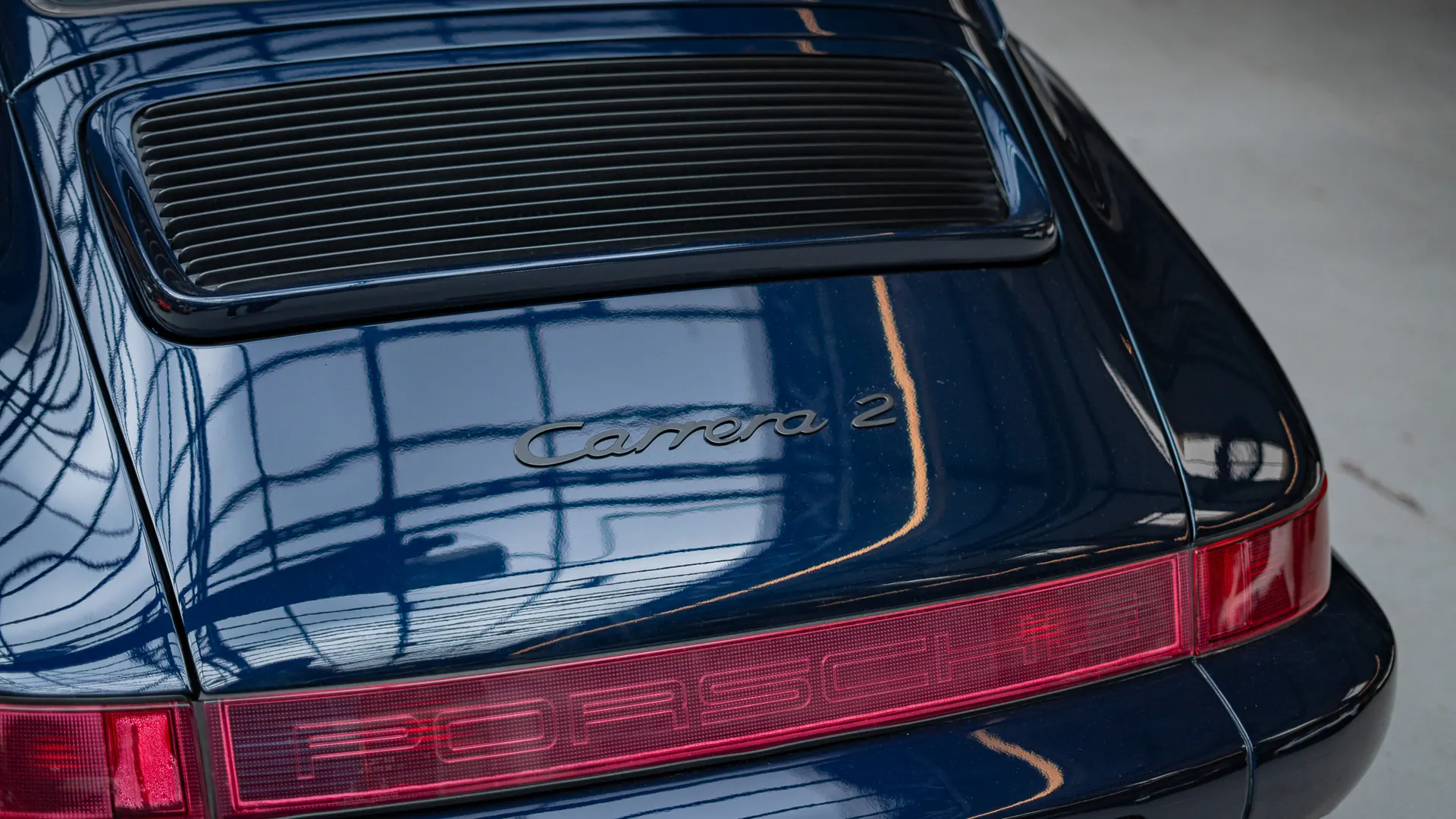 Porsche 911 — photo 26