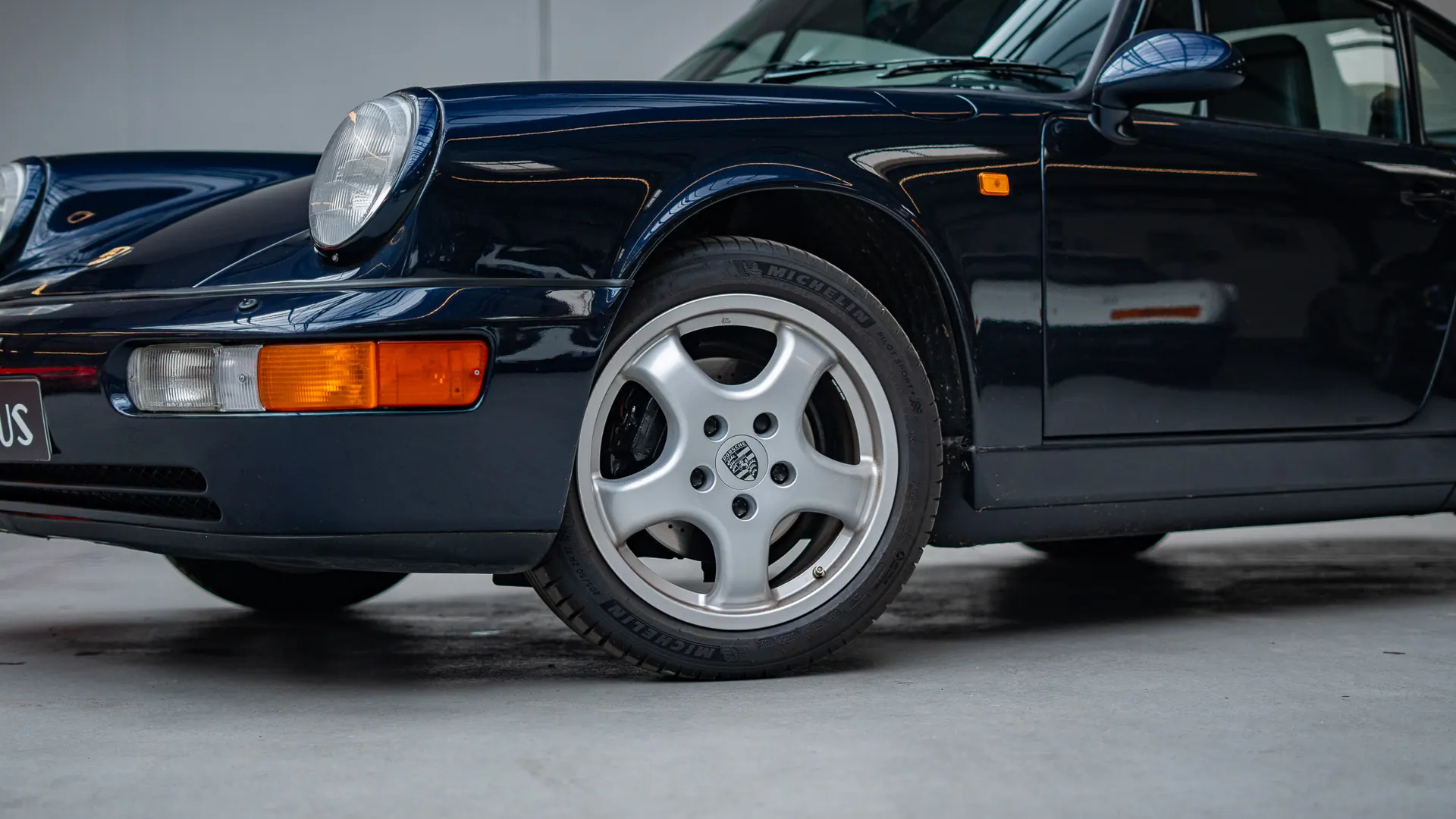 Porsche 911 — photo 22
