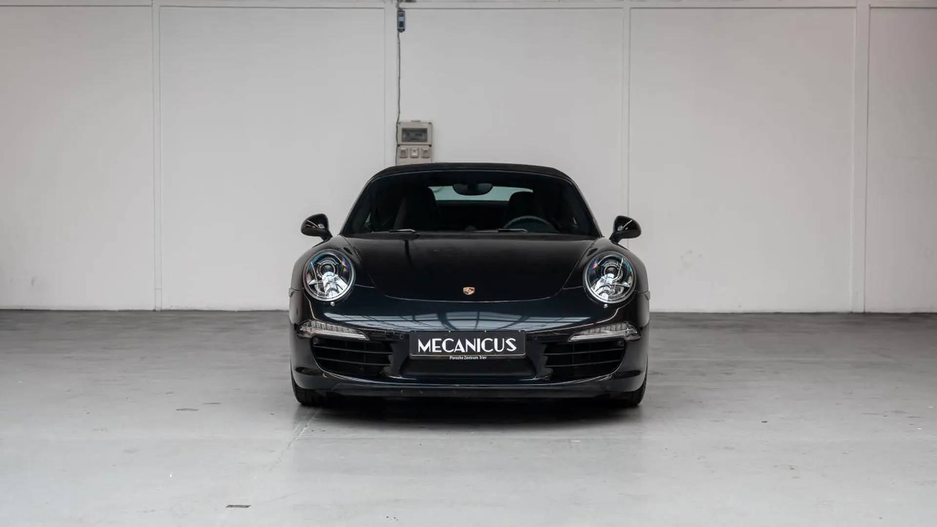 Porsche 911 — photo 5