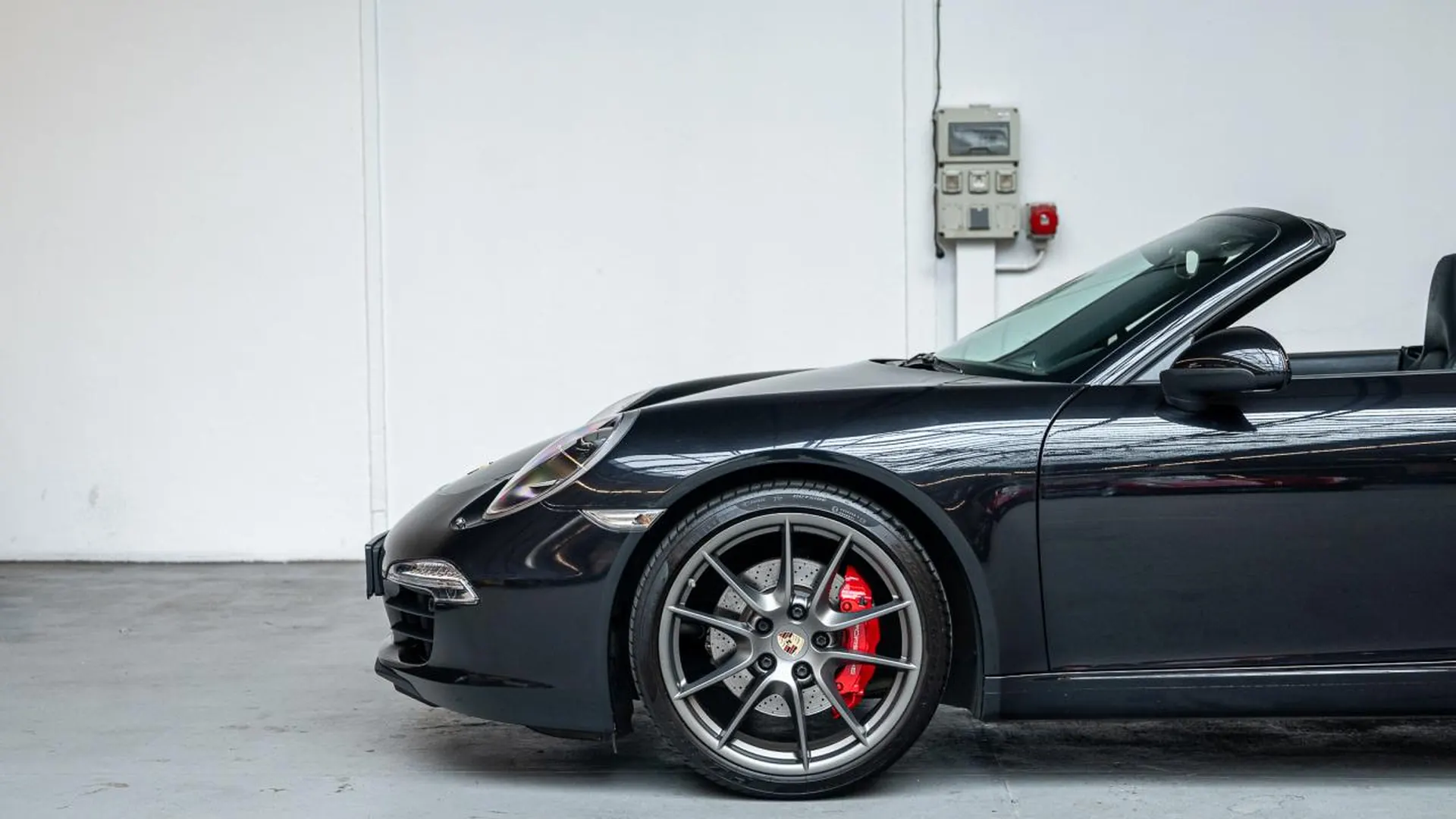 Porsche 911 — photo 10