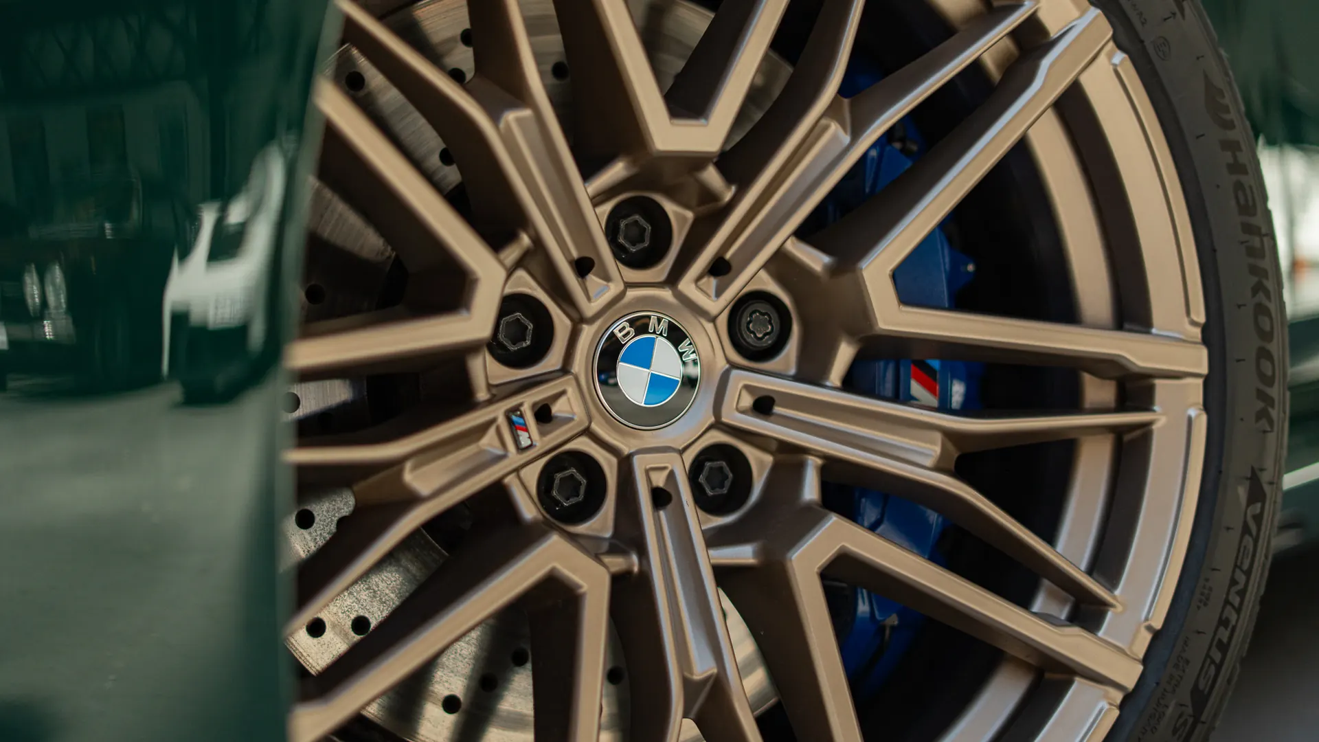 BMW M5 — photo 41