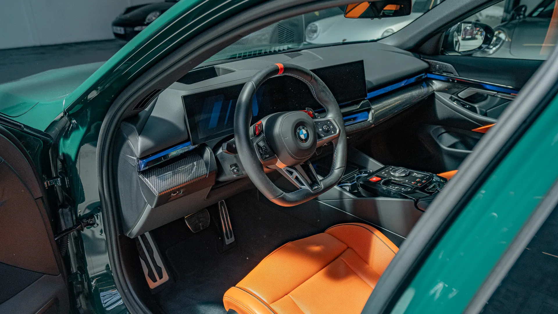 BMW M5 — photo 8