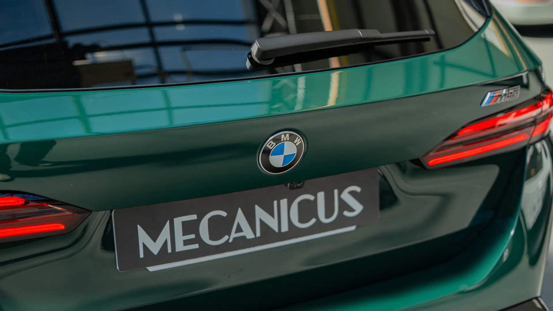 BMW M5 — photo 35