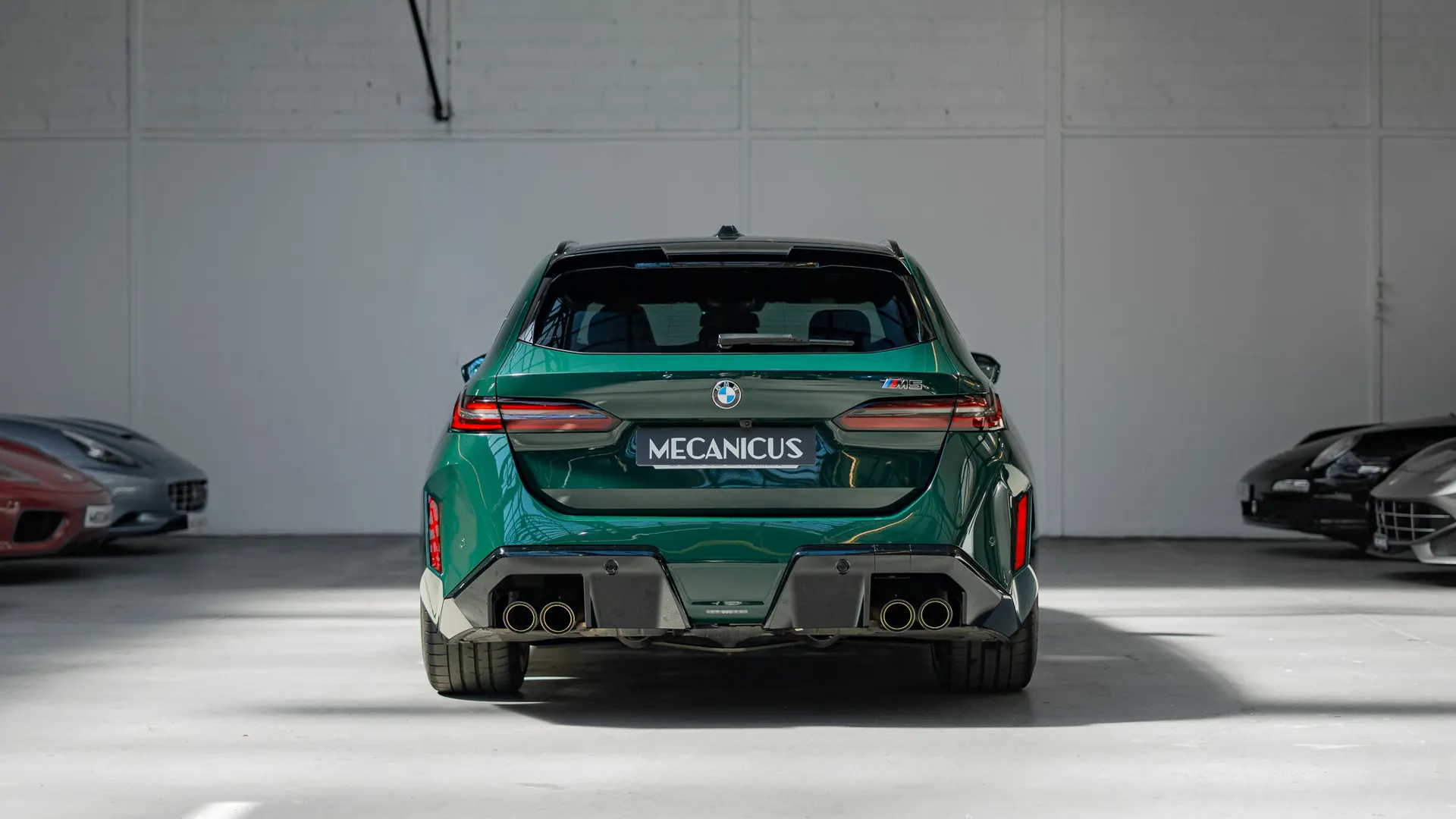 BMW M5 — photo 4