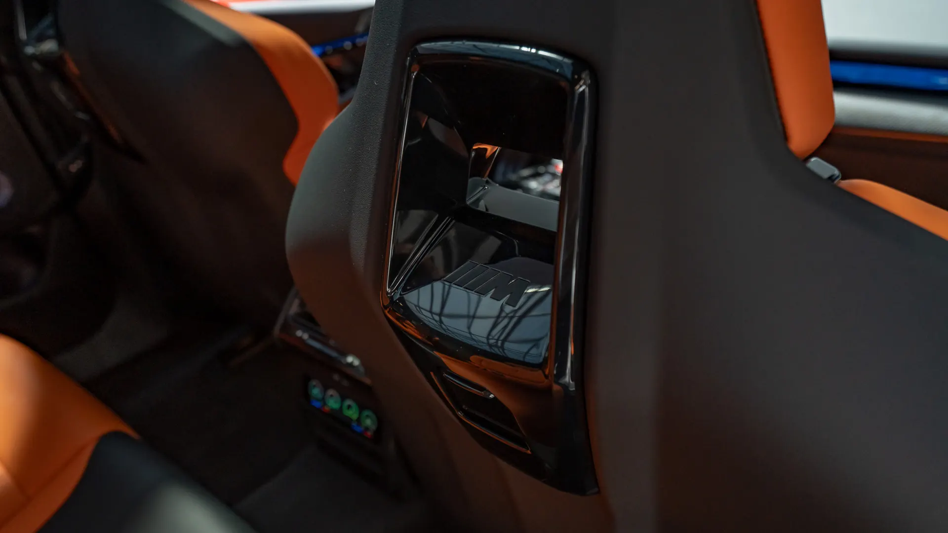 BMW M5 — photo 32