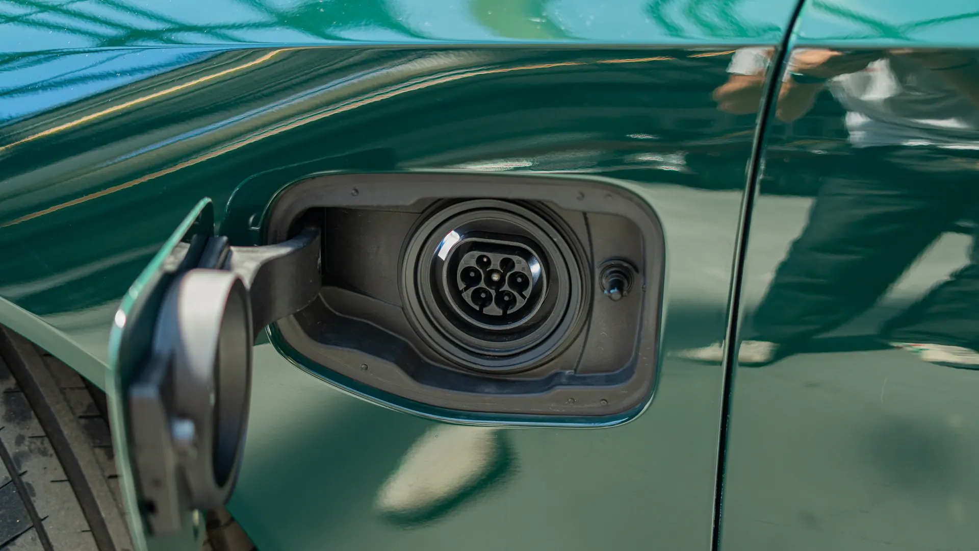 BMW M5 — photo 44