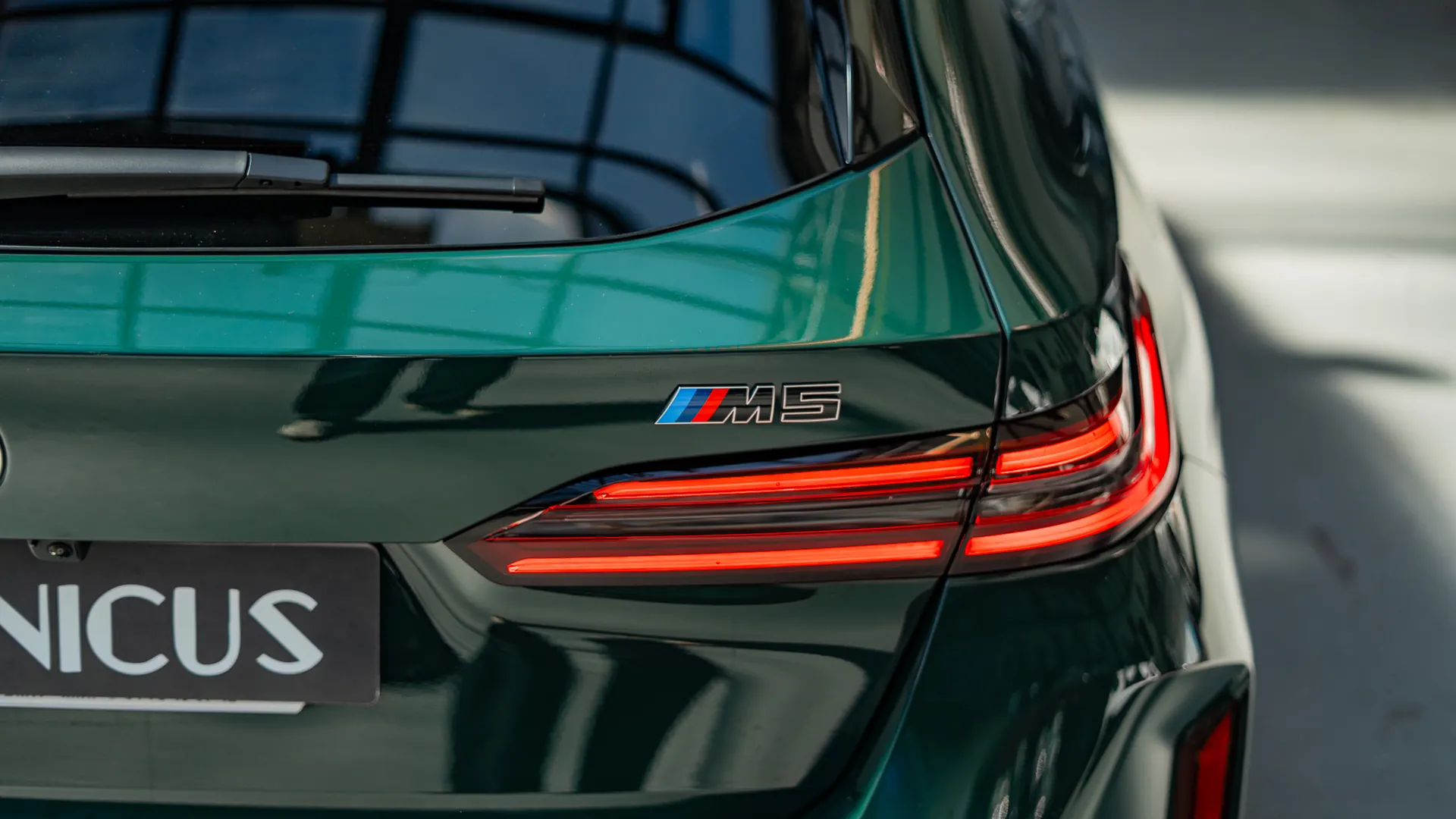 BMW M5 — photo 34