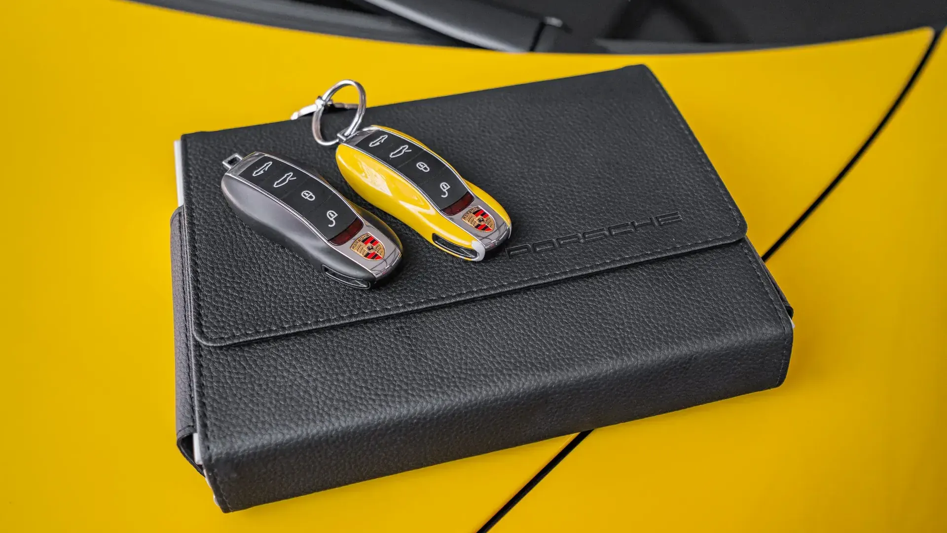 Porsche 911 — photo 47
