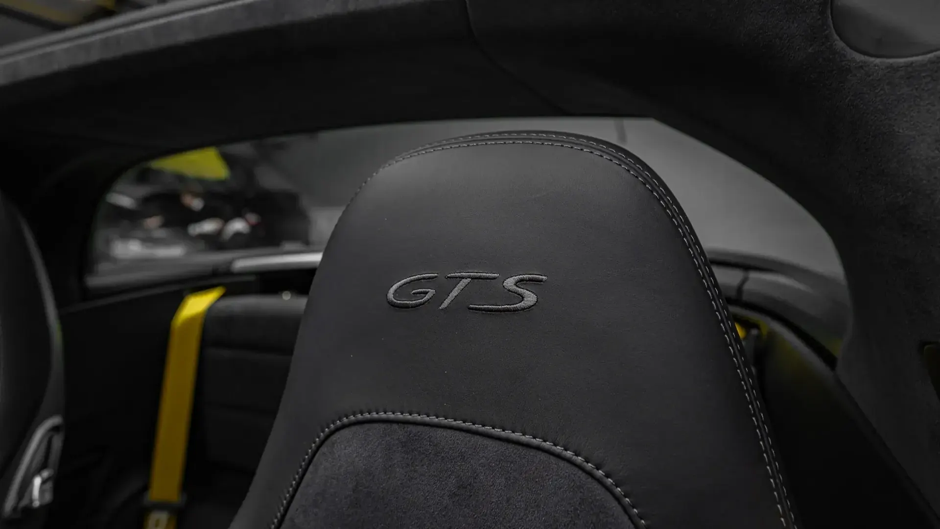 Porsche 911 — photo 14