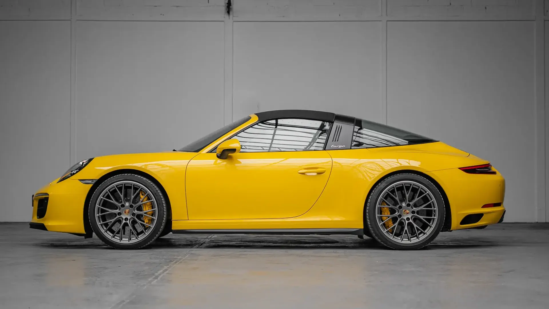 Porsche 911 — photo 5