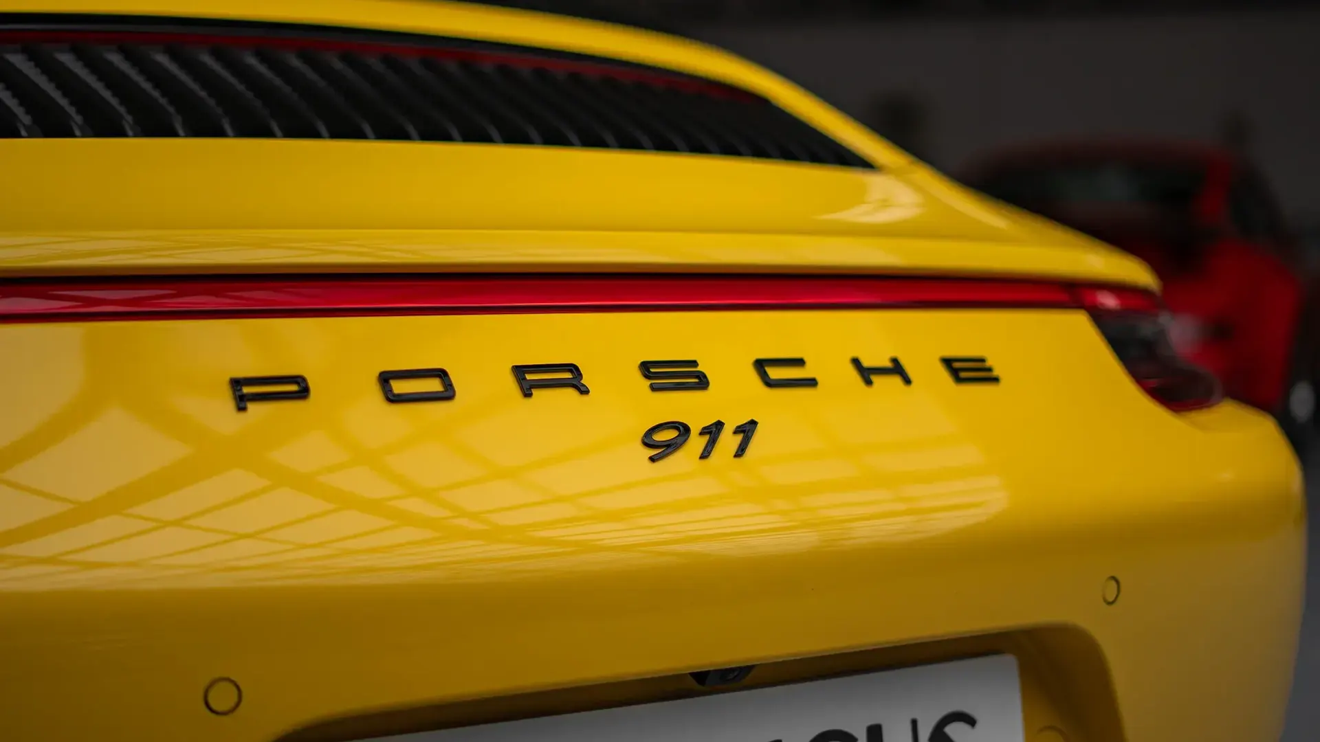 Porsche 911 — photo 45