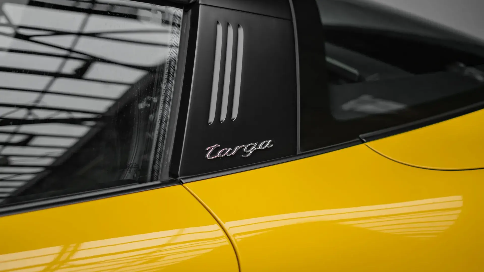 Porsche 911 — photo 41