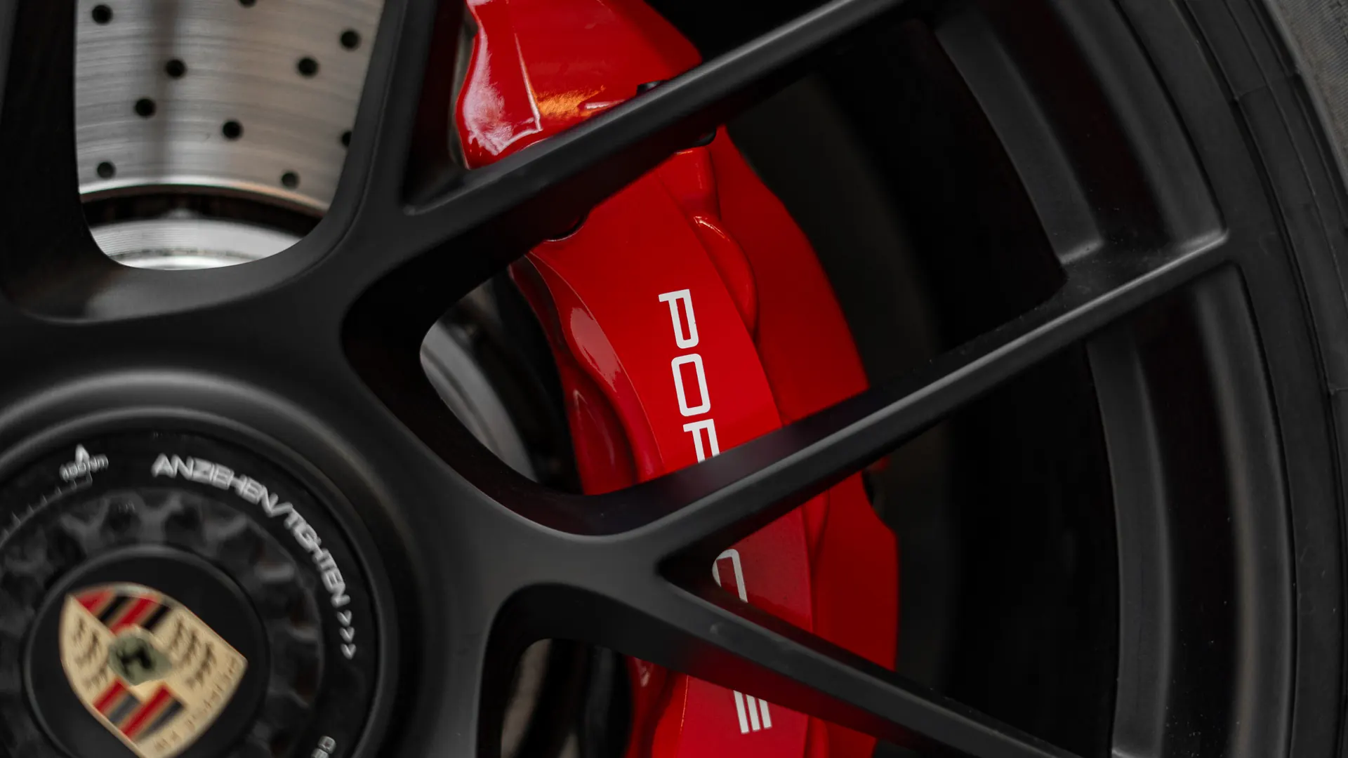 Porsche 911 — photo 40