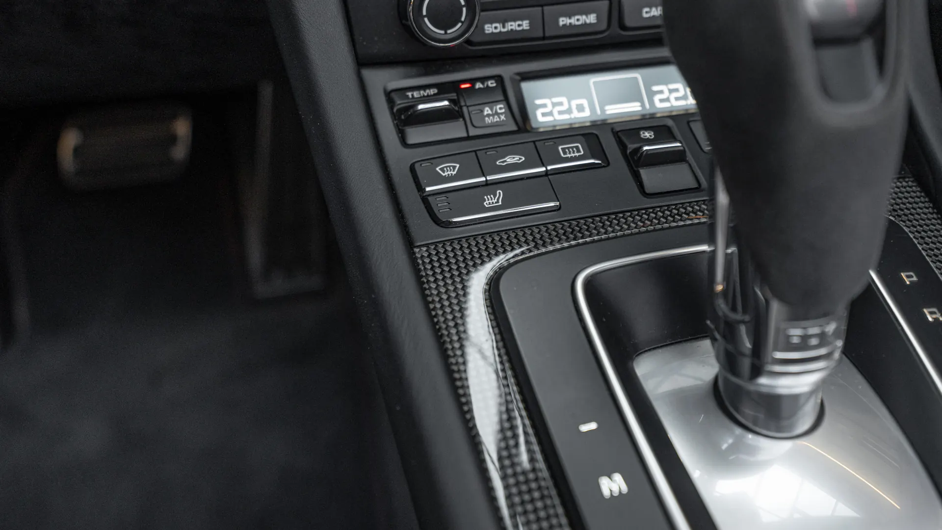 Porsche 911 — photo 22