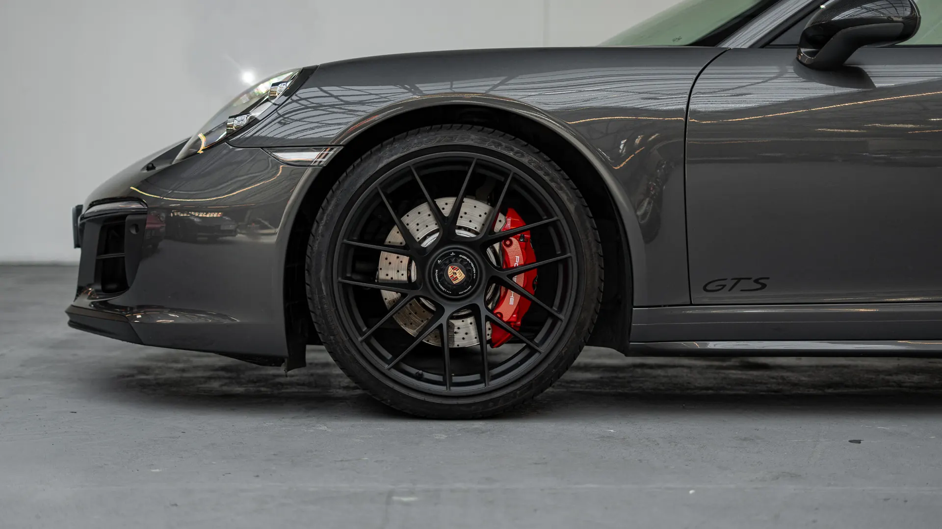 Porsche 911 — photo 7