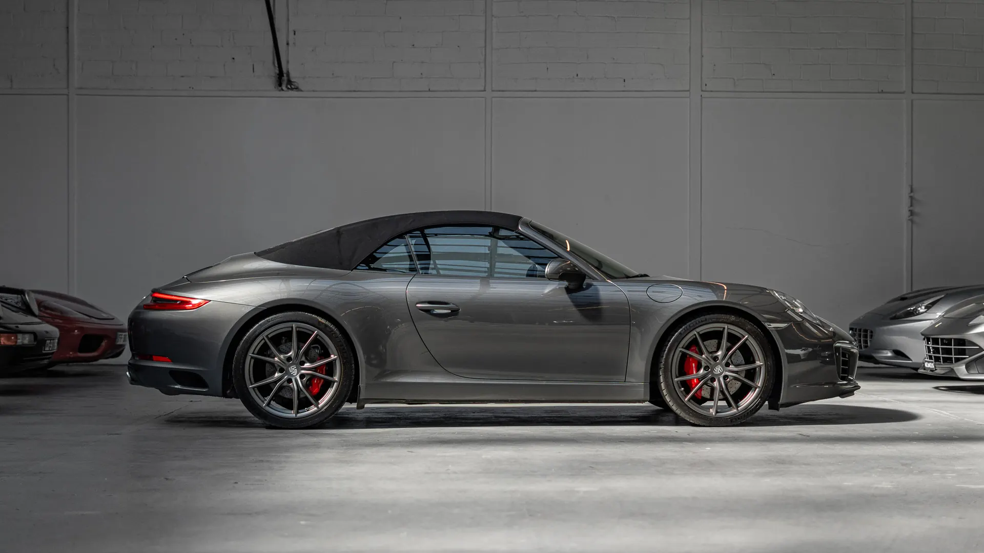 Porsche 911 — photo 6